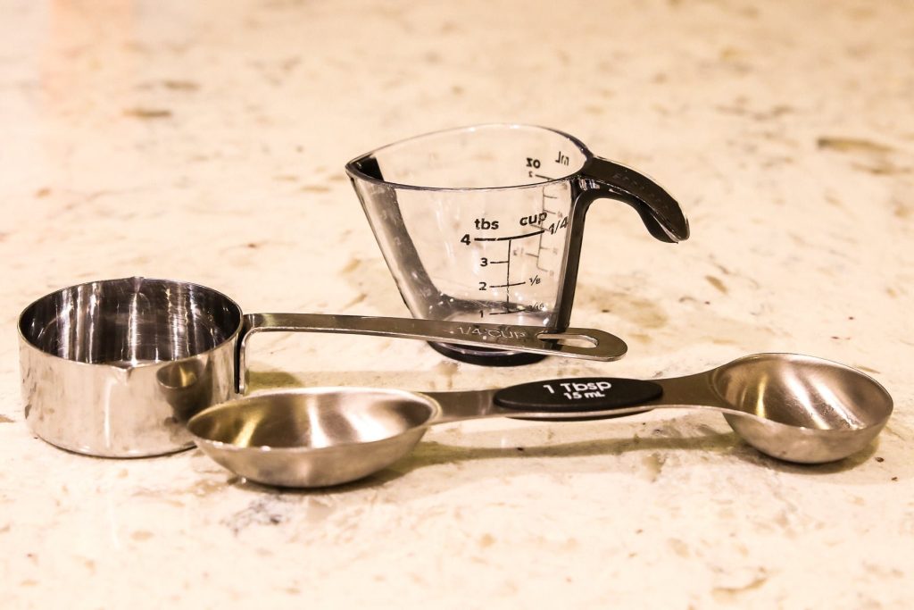 how many tablespoons make 1/4 cup