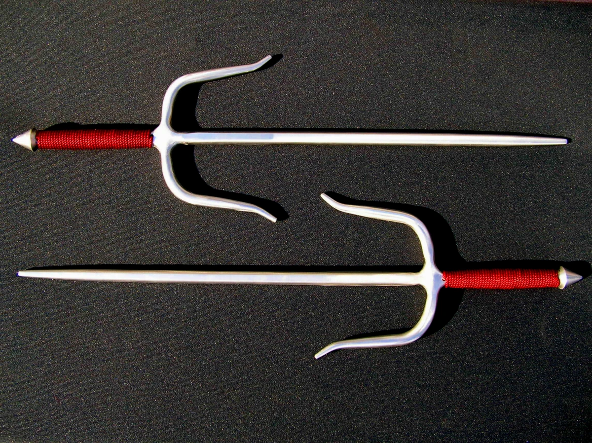 sais weapon